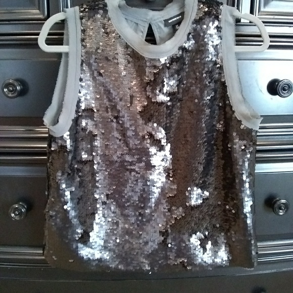 Who What Wear grey silver sequin top medium - Picture 5 of 5